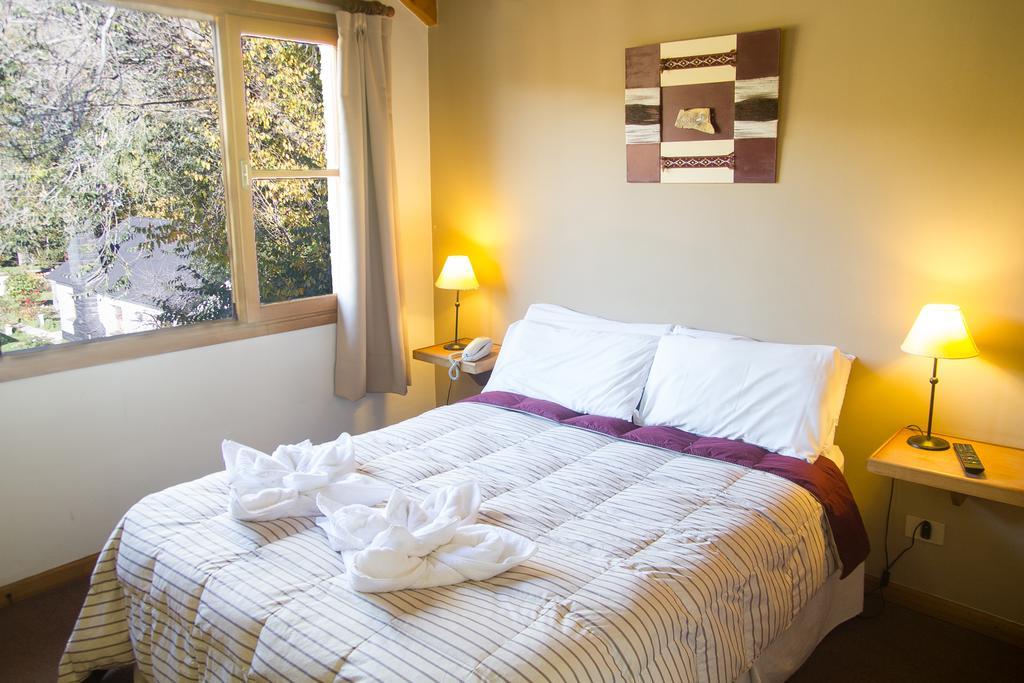 Aparthotel El Viejo Nogal San Martín de los Andes Exterior foto